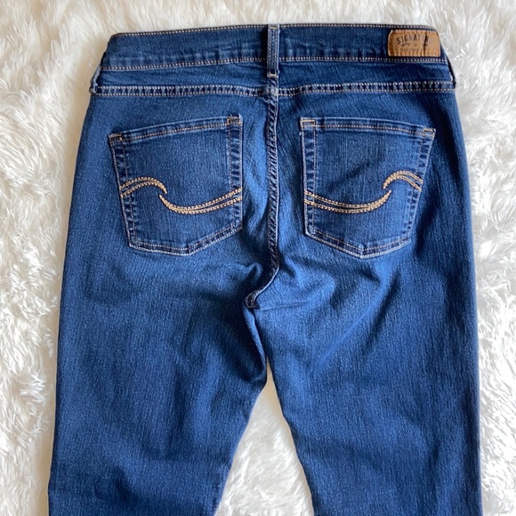 Signature By Levi Strauss Curvy Boot Cut Stretch Blue Jeans Size 10 - Picture 5 of 11